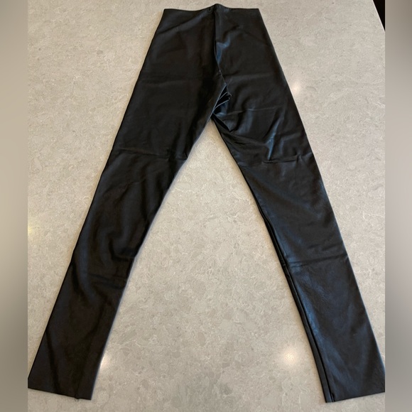 COMMANDO Control Top Faux Leather Leggings black Size M - Picture 9 of 12